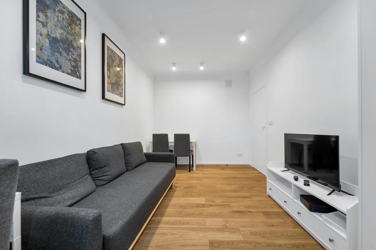 Dzielna Standard Apartment Varsovia Exterior foto